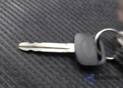 2009 Scion Xb z USA, uszkodzony, nr VIN JTLKE50EX91061211